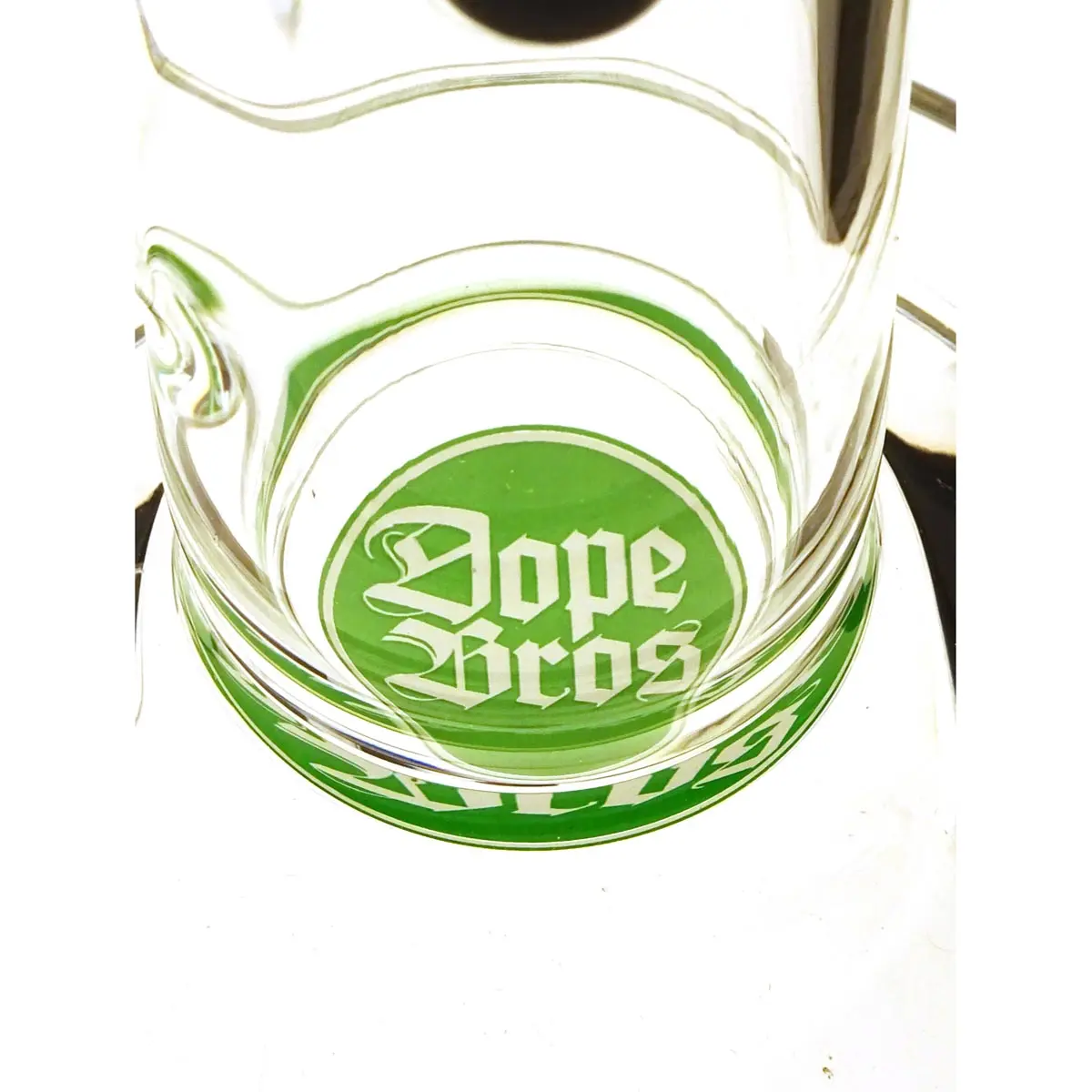 Bong Amsterdam Straight Skull 18.8 42cm green