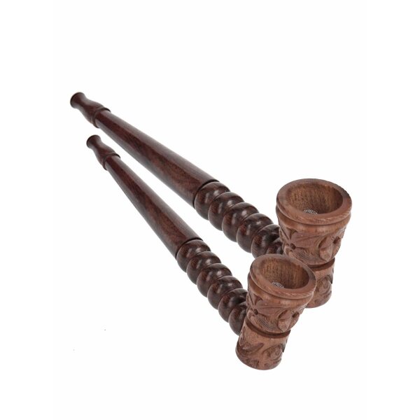 Wooden pipe for activated carbon filter